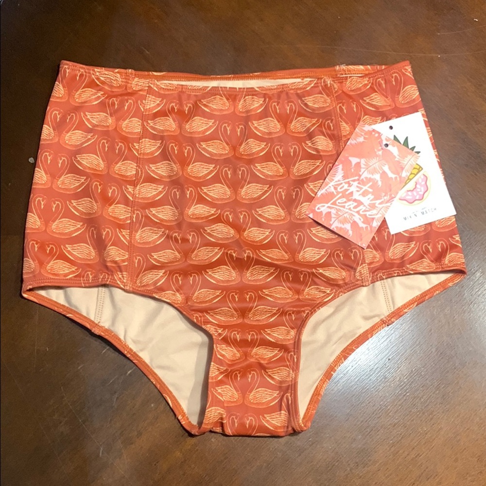 Kortni Jeane Rust Patterned High-Waisted Bikini Bottoms - NWT 🔥🔥